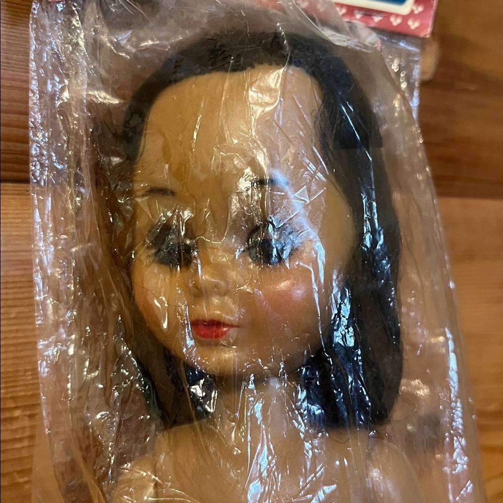 Darcie The Dream Doll, 1995